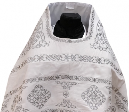 Облачение священника, вишитое на бархате, вишивка