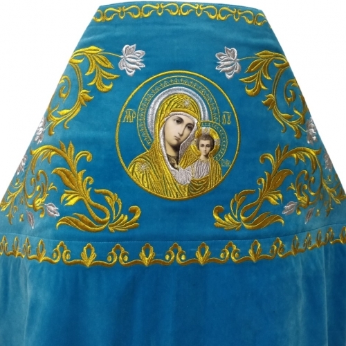 Облачение священника, вышитое на бархате, вишивка