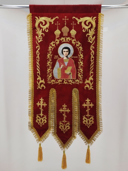 Хоругви (пара св. вмч. Пантелеймон та св. вмч. Дімітрій Солунский ) вишивка "Купол"
