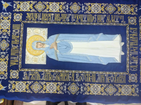 Плащаниця Богородиці на оксамиті 165х100см (вишивка орнамент, вишита та розсшита середина)