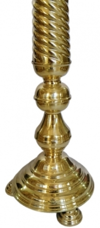 Подсвечник на 12 свечей