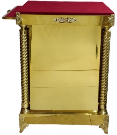 Жертвенник с высувной  полкой