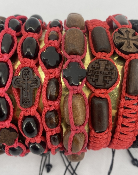 Браслети плетені, червоні