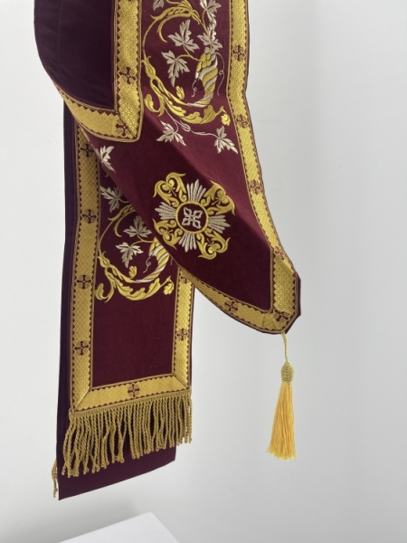 Орарь вишитий, з пришивним галуном, вишивка листочок