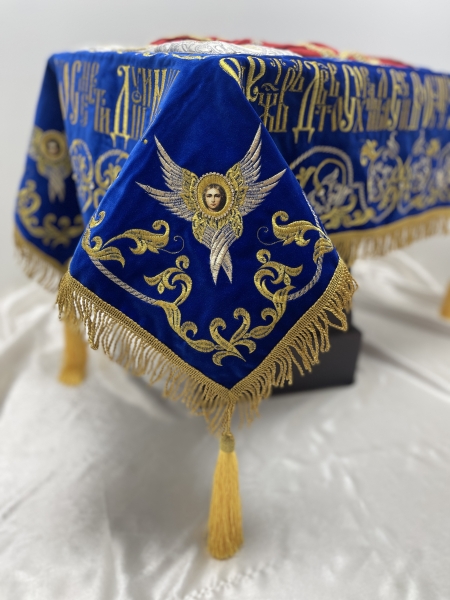 Плащаниця Богородиці на оксамиті 120х80см (вишивка виноград, вишита та розсшита середина) 2