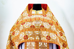 Облачення священника, з турецької парчі &quot;Іверський хрест&quot; з пришивним галуном