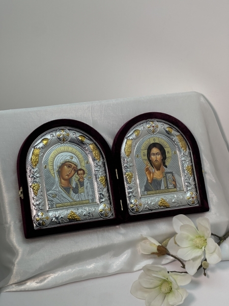 Ікона складана в оксамиті