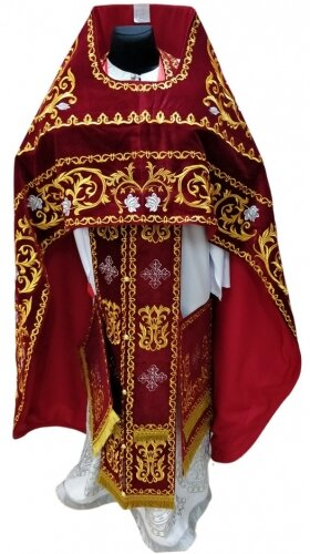 Облачение священника, вишитое на бархате, вишитая середина, с вишитим галуном