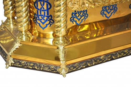 Аналой центральный