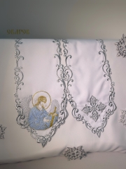 Закладка з вишитим ліком