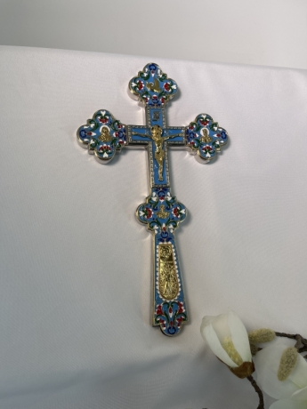 Хрест напрестольний, металевий, з емаллю (Н. В.) 31,5х18см