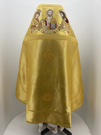 Облачення священника комбіноване з парчі, з вишитим опліччям