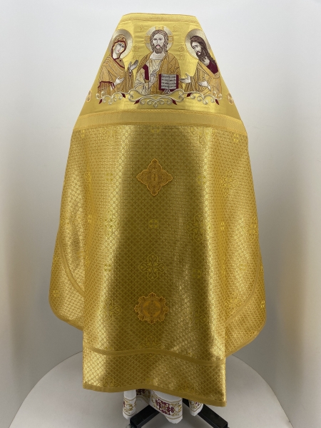 Облачення священника комбіноване з парчі, з вишитим опліччям