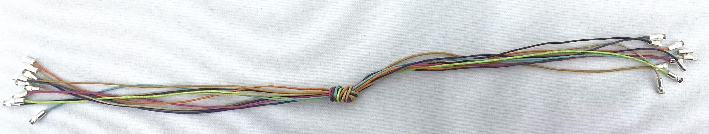 Шнурок для хрестика, дитячий, 38см, з закруткою (під сріб.)