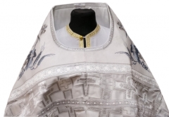 Облачення священника комбіноване з парчі з вишитим оплеччям Тканина &quot;Патріарший хрест&quot; Вишивка &quot;Лілія&quot;