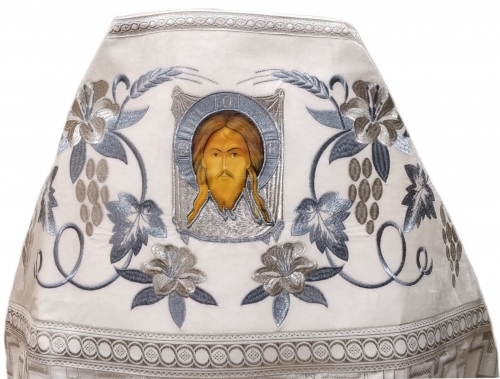 Облачення священника комбіноване з парчі з вишитим оплеччям Тканина "Патріарший хрест" Вишивка "Лілія"