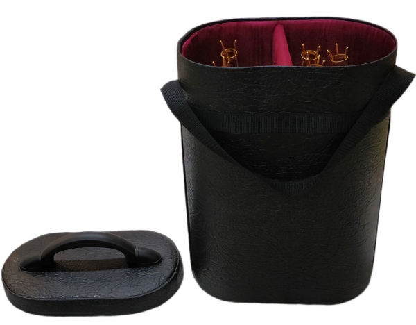 Футляр на дикирий и трикирий