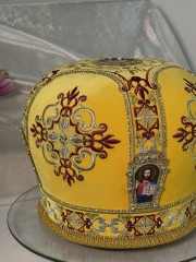 Митра &quot;Святительська&quot;