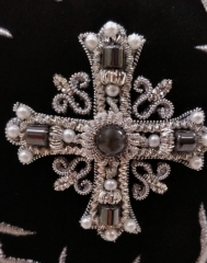 Митра  "Крест"  чёрная