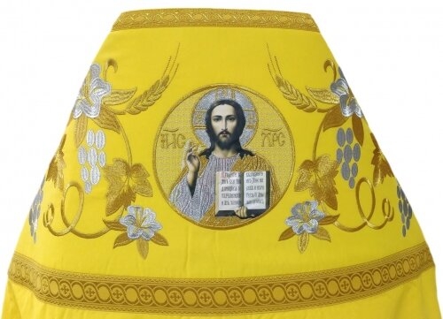 Облачение священника, вишитое на габардине, вишивка