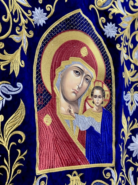 Хоругви вышитые (пара) новая вышивка, вышитая икона