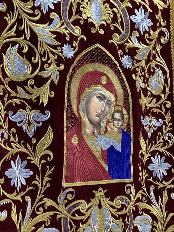 Хоругви вышитые (пара) новая вышивка, вышитая икона