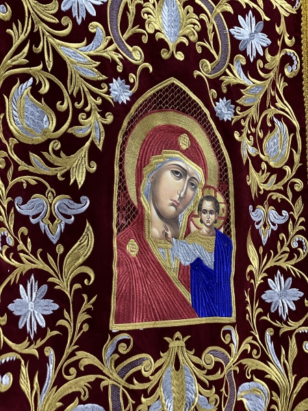 Хоругви вышитые (пара) новая вышивка, вышитая икона