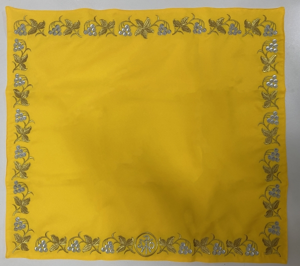 Илитон вышитый, вышивка 