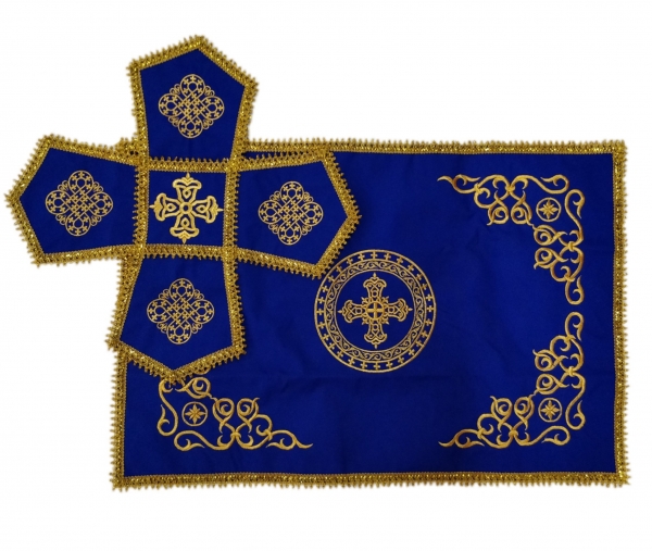 Покровцы та воздух с вишивкой