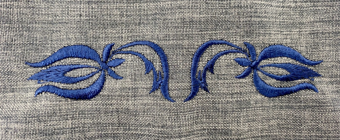 Підрясник з вишивкою синього кольору, платтєвий, тканина тіар