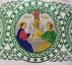 Облаченя священника, вишите на габардині, вишивка &quot;Коло&quot; з пришивним галуном
