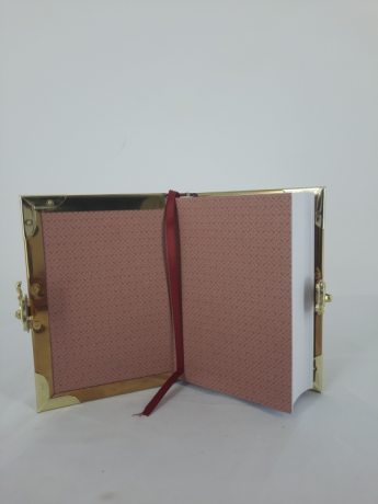 Євангеліє напрестольне (Церковнослов`янською мовою) 21х15,5х3см 