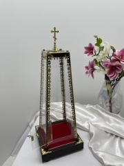 Ковпак на Даросховницю 16х10 h=43 з дверкою, з оргскла з булатними елементами на лазерній різці та з литим хрестом 