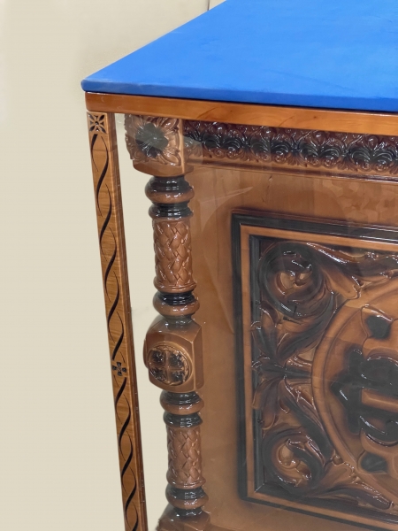 Престол деревяний внут. 100х100х100см, зовн. 120х120х120см