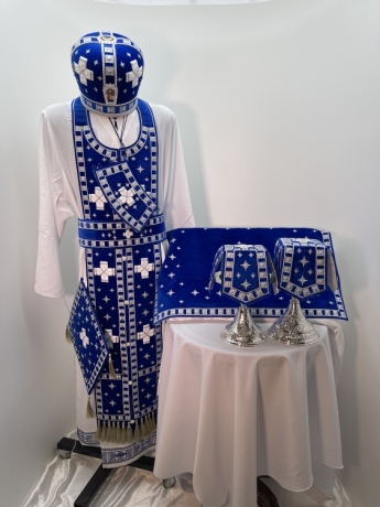 Комбіноване облачення священника вишите на оксамиті, вишивка "Сяйво" 