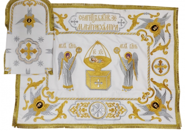 Покровцы и воздух с вышивкой