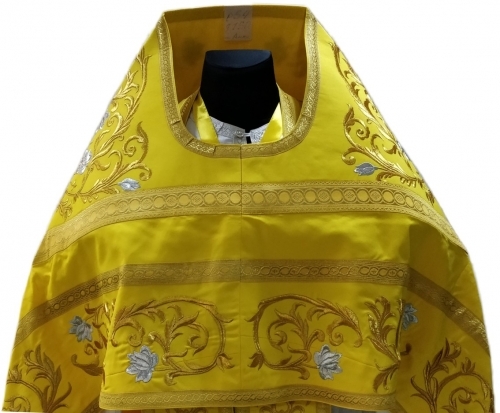 Облачення священника, вишите на габардині, вишивка "Роза" з пришивним галуном