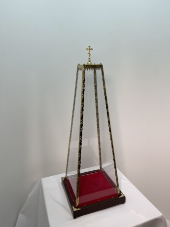 Колпак на Дарохранительницу из оргстекла с булатными элементами на лазерной резке и крестом вылит литвом 23х54х11