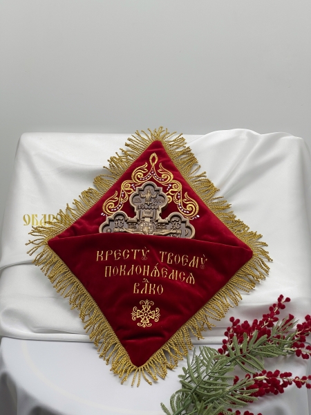 Подушка під хрест, оксамит 50х40см