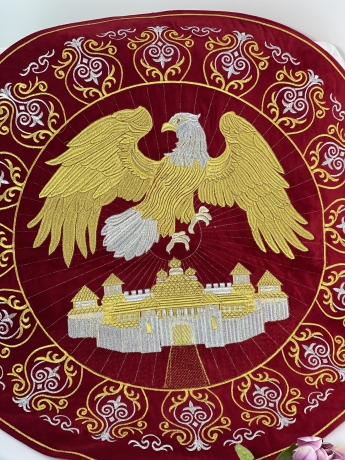 Орлець вишитий, вишивка "Амфора" Ф70см