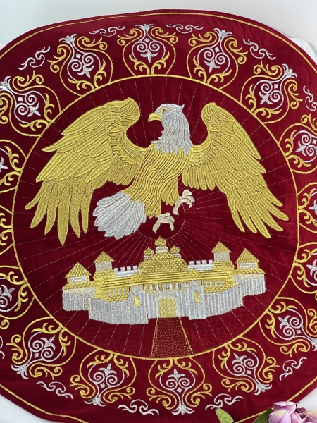 Орлець вишитий, вишивка "Амфора" Ф70см