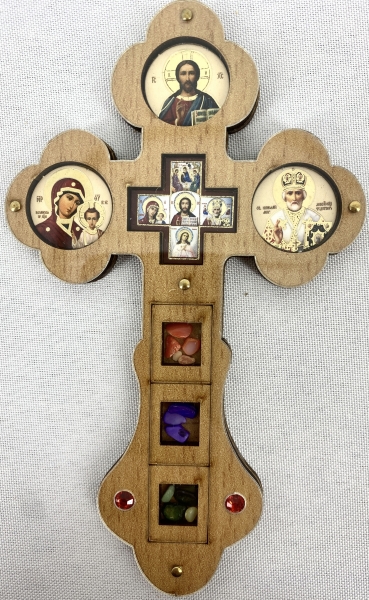 Хрест - кіот, дерев'яний, фігурний