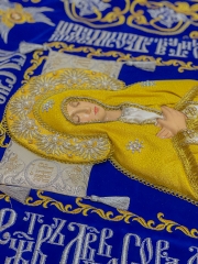 Плащаниця Богородиці на оксамиті 120х80см (Ангели, срібло) (вишивка виноград, вишита та розсшита середина)