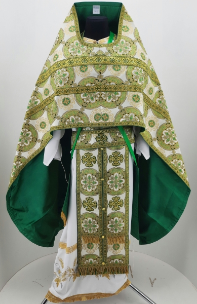 Облачення священника, з турецької парчі, з пришивним галуном
