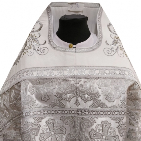 Облачення священника комбіноване, з парчі "Грецький хрест", з вишитим опліччям, вишивка "Новий візерунок"