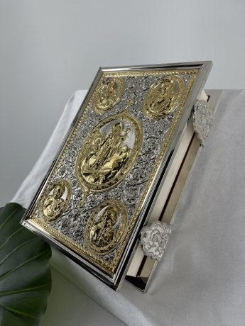 Євангеліє напрестольне, Українською мовою 32х23х8