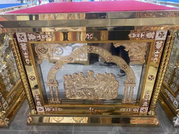 Престол 100х100, бордовий, жовті ікони, алюміній, фанера