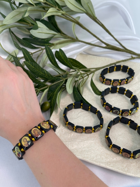 Браслет деревянный на резинке(коричневый) 