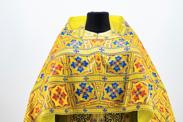 Облачение священника, с турецкой парчи с пришивним галуном