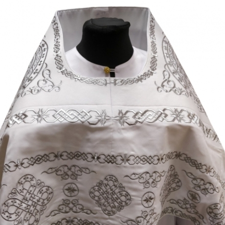 Облачение священника вишитое на габардине, вишивка "Круг" с вишитим галуном